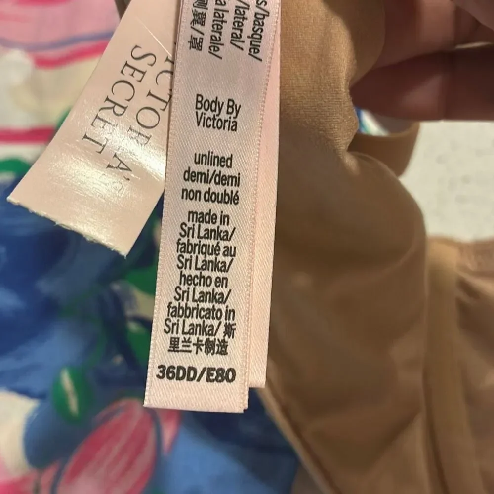 Victoria secret body by Victoria Unlined Demi bra size 36DD